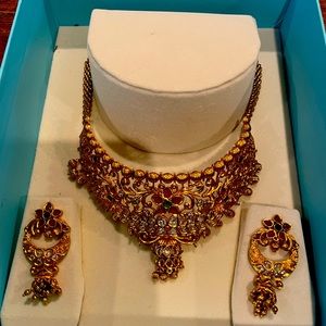 Tarinika Antique Indian Jewelry Set